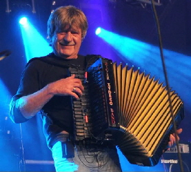 Jo-van-Strien-met-accordion
